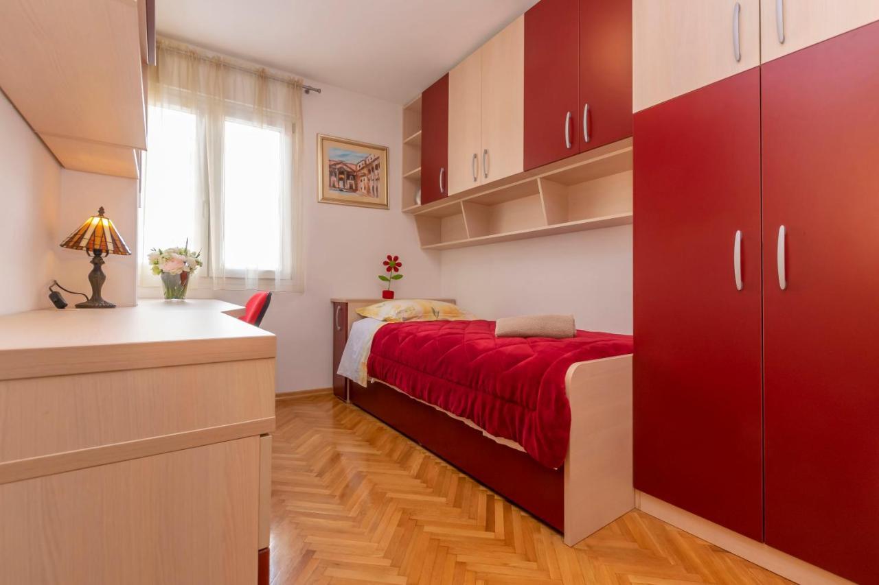 Apartment Ursus Split Buitenkant foto
