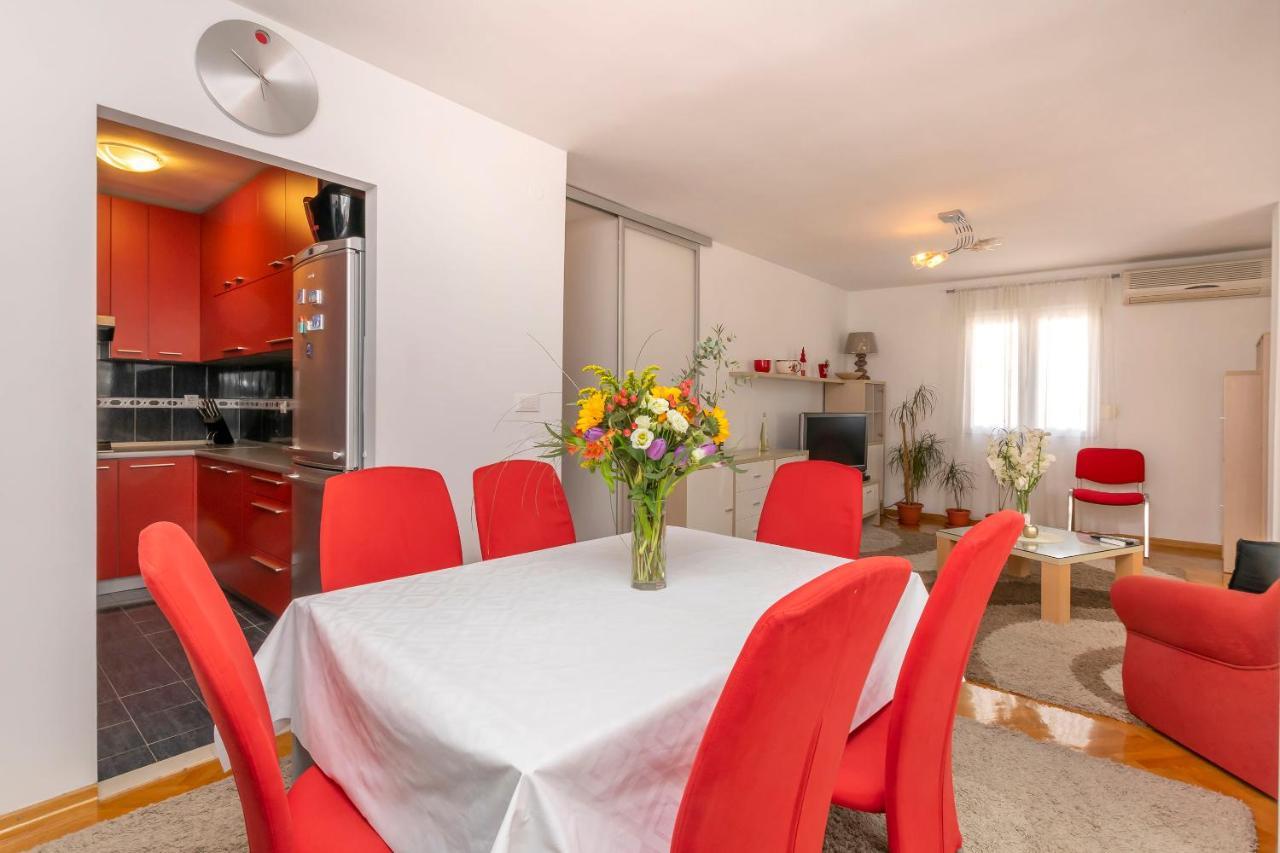 Apartment Ursus Split Buitenkant foto