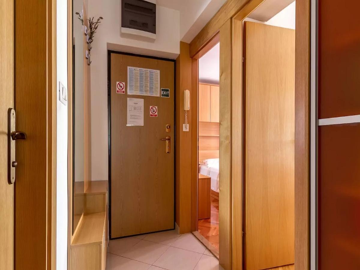 Apartment Ursus Split Buitenkant foto