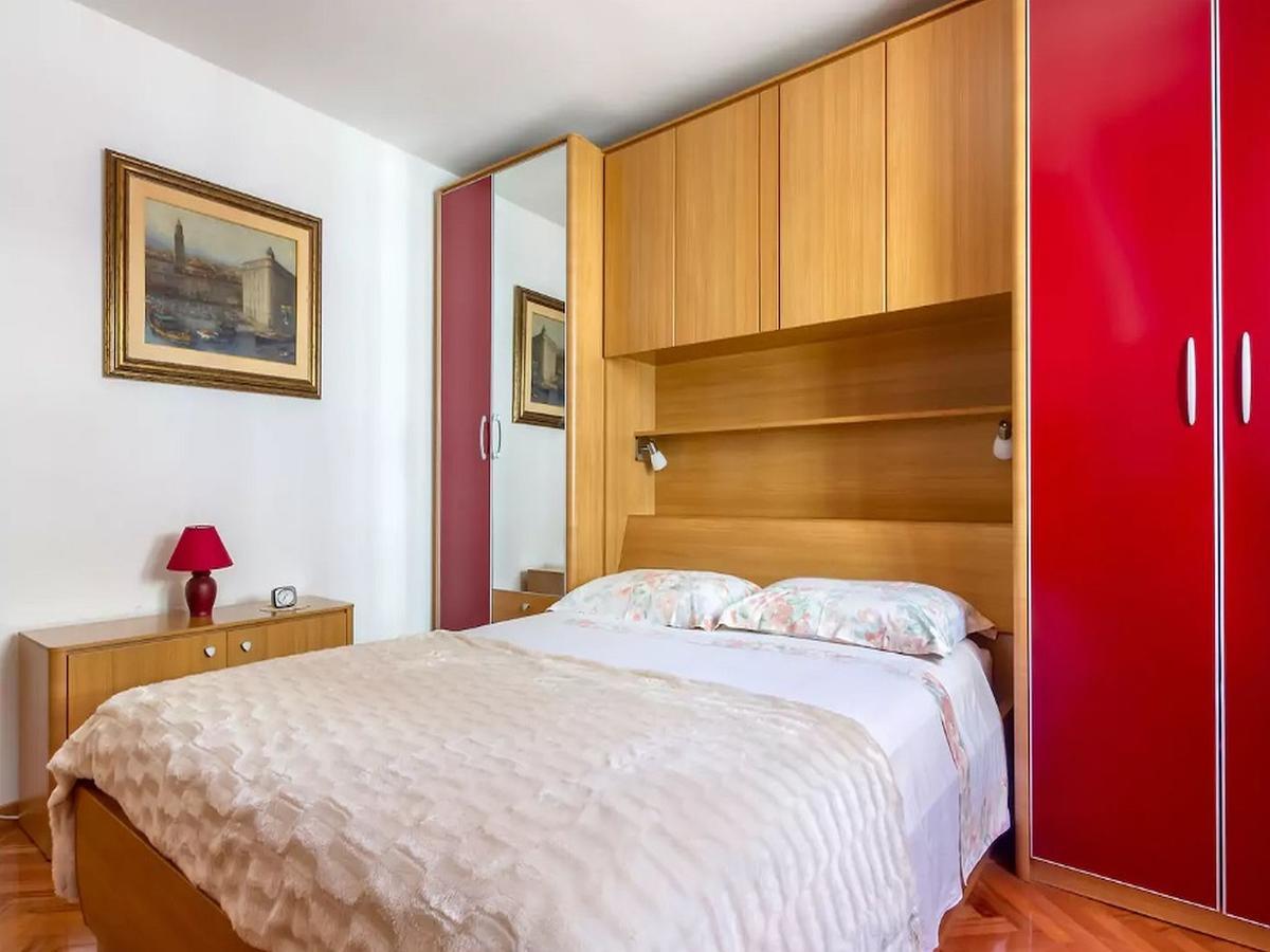 Apartment Ursus Split Buitenkant foto